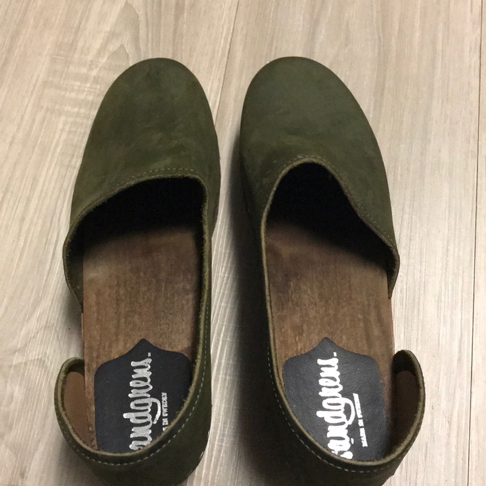 Sandgrens size 10 clogs - Picture 2 of 6
